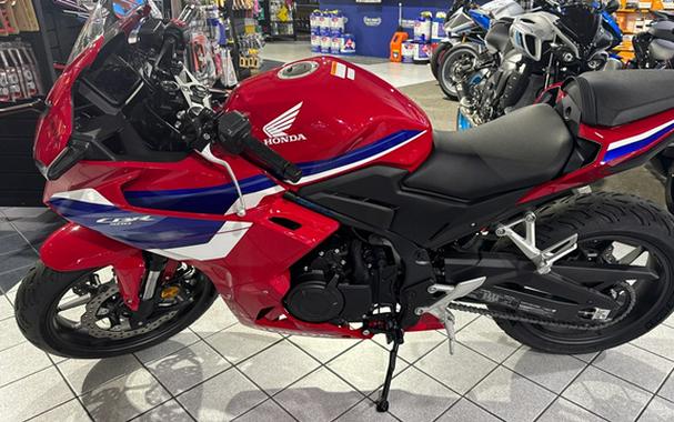 2025 Honda CBR500RA ABS