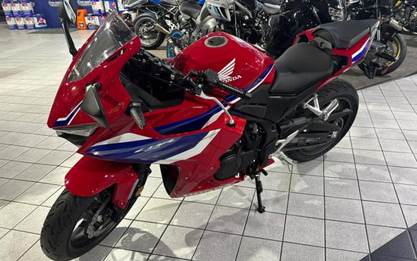2025 Honda CBR500RA ABS