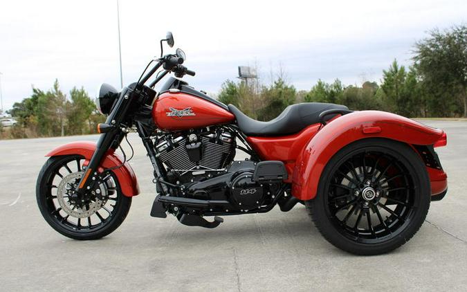 2025 Harley-Davidson® FLRT - Freewheeler®