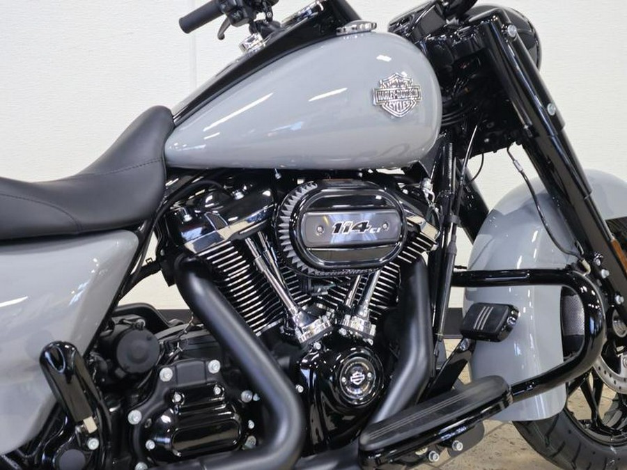 2025 Harley-Davidson® FLHRXS - Road King® Special