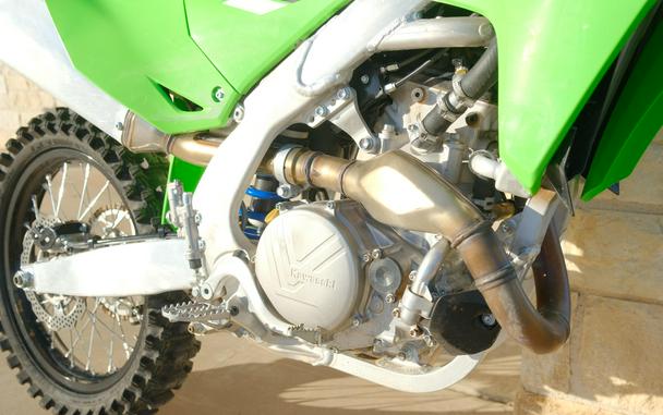 2025 KAWASAKI KX 450