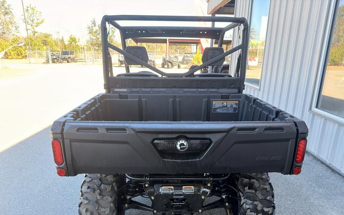 2026 Can-Am Defender DPS HD7