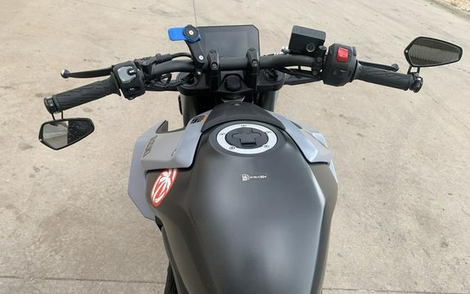 2024 Suzuki GSX 8S