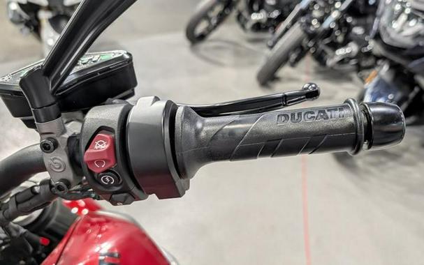 2026 Ducati XDiavel V4 Burning Red