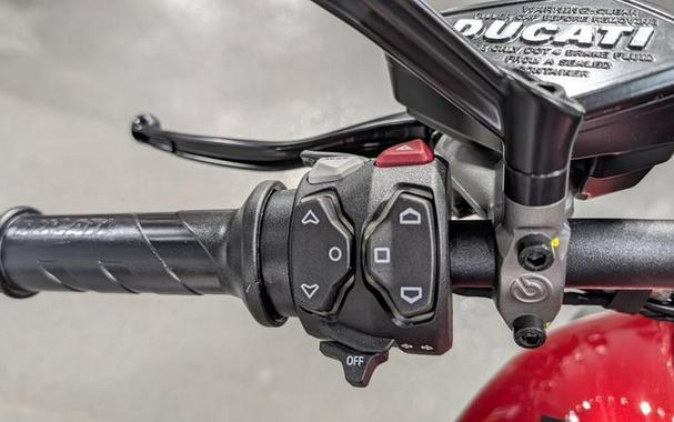 2026 Ducati XDiavel V4 Burning Red