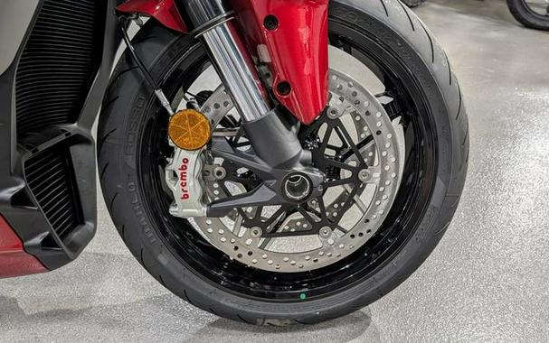 2026 Ducati XDiavel V4 Burning Red