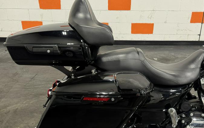 2017 HARLEY DAVIDSON STREET GLIDE SPECIAL