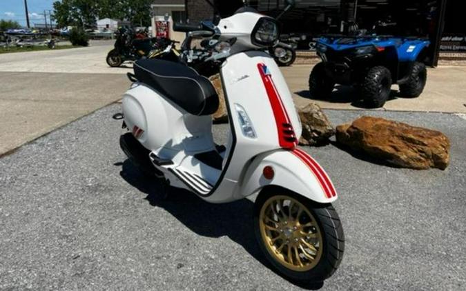 2022 Vespa Sprint 50 Racing Sixties