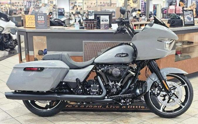 2025 Harley-Davidson® FLTRX - Road Glide®