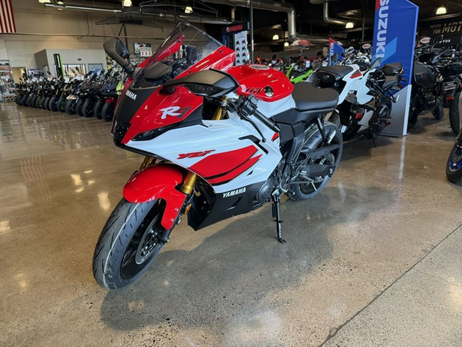 2026 Yamaha YZF R7 70Th Anniversary Edition
