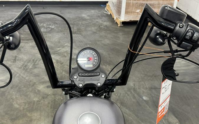 2017 HARLEY DAVIDSON 883 IRON