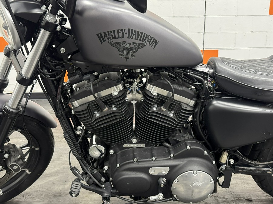 2017 HARLEY DAVIDSON 883 IRON