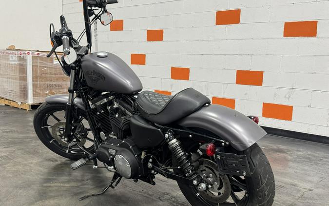 2017 HARLEY DAVIDSON 883 IRON