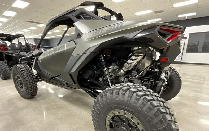 2026 Can-Am® Maverick R X rc