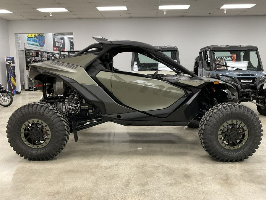 2026 Can-Am® Maverick R X rc