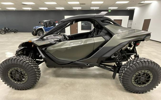 2026 Can-Am® Maverick R X rc