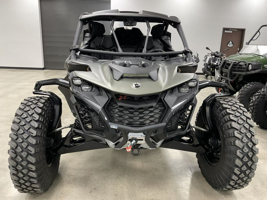 2026 Can-Am® Maverick R X rc