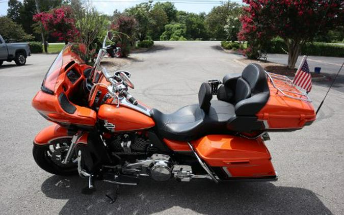 2022 Harley-Davidson CVO™ Road Glide® Limited