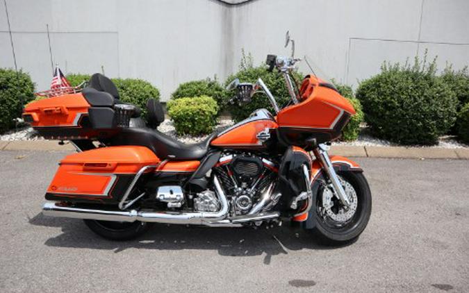 2022 Harley-Davidson CVO™ Road Glide® Limited