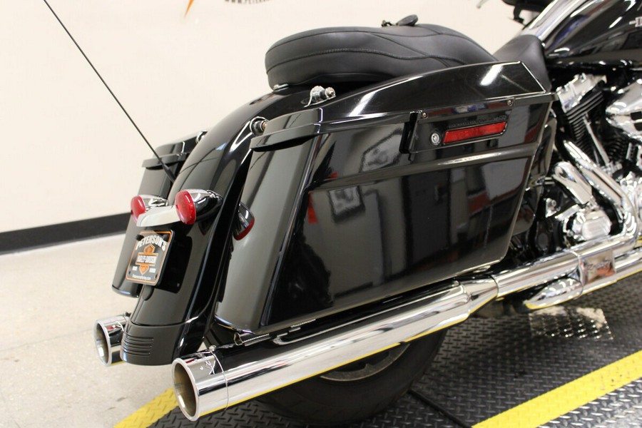 2013 FLHX Street Glide® - In Vivid Black