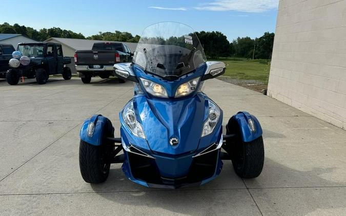 2019 Can-Am® Spyder® RT Limited Chrome