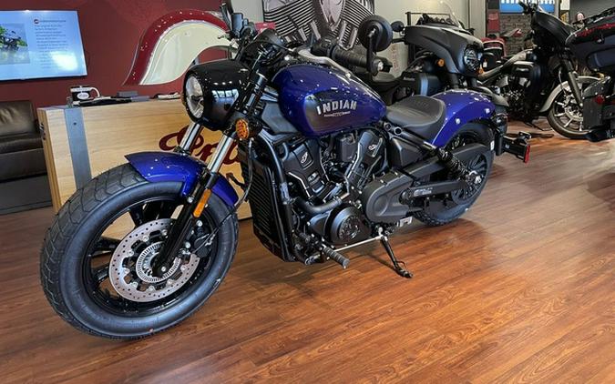 2025 Indian Scout Bobber Limited +Tech Spirit Blue Metallic