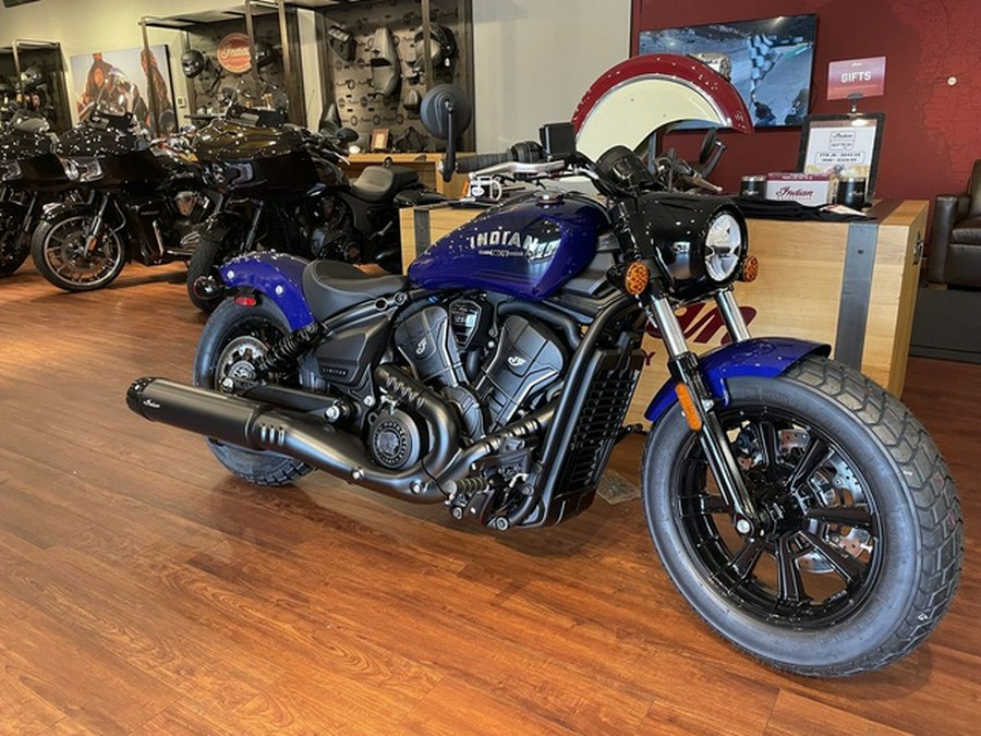 2025 Indian Scout Bobber Limited +Tech Spirit Blue Metallic