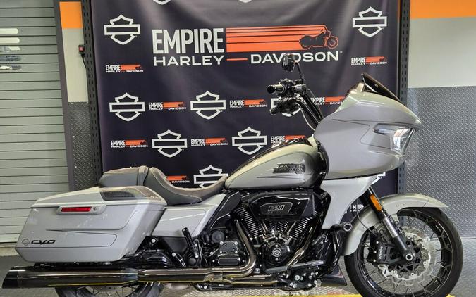 2023 Harley-Davidson CVO Road Glide Review [16 Fast Facts]