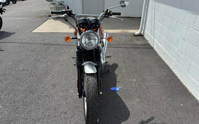 2022 Royal Enfield INT 650