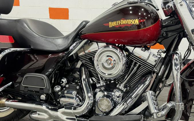 2010 HARLEY DAVIDSON ROAD KING CLASSIC