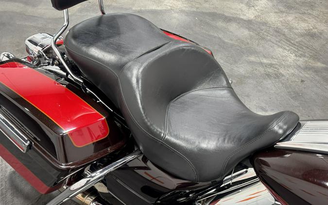 2010 HARLEY DAVIDSON ROAD KING CLASSIC