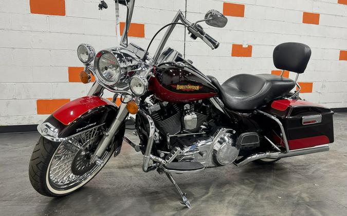 2010 HARLEY DAVIDSON ROAD KING CLASSIC