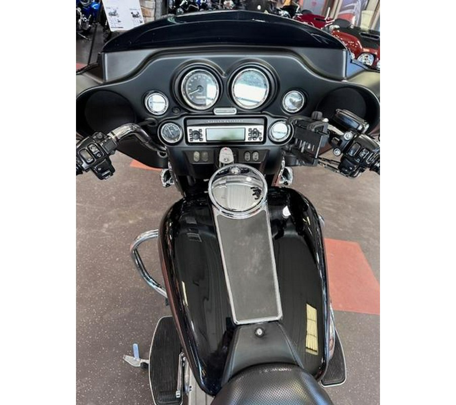 2001 Harley-Davidson® FLHT - Electra Glide® Standard