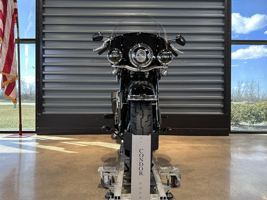2025 Harley-Davidson® FLHC - Heritage Classic