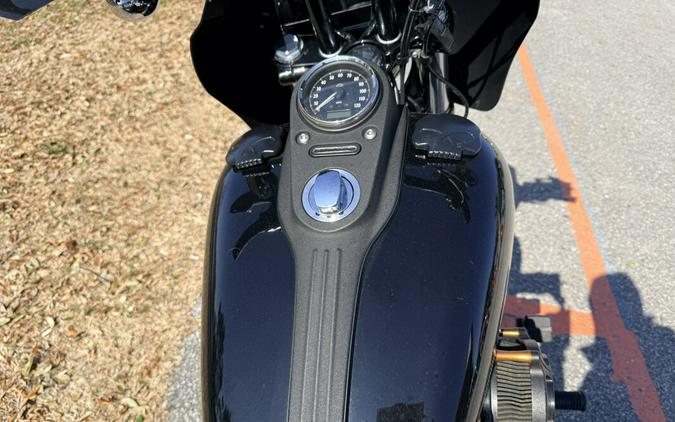 2015 Harley-Davidson® FXDB Street Bob®