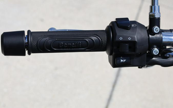 2025 Benelli Imperiale 400