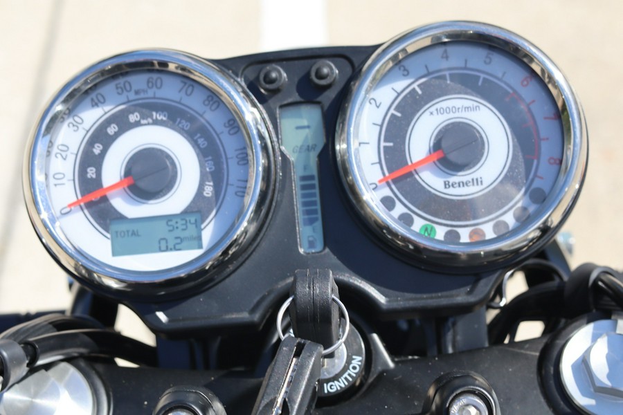 2025 Benelli Imperiale 400