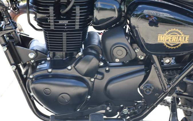 2025 Benelli Imperiale 400