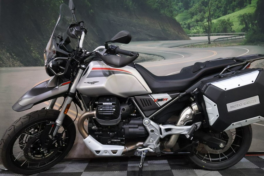 2022 Moto Guzzi V85 TT Travel E5