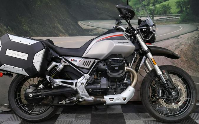 2022 Moto Guzzi V85 TT Travel E5