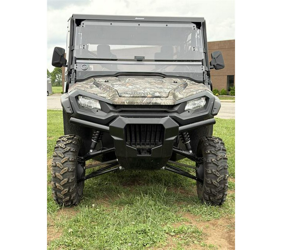 2025 Honda Pioneer 1000-6 Deluxe Crew
