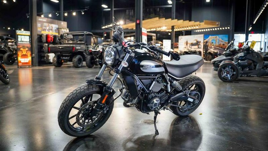 2016 Ducati Scrambler Sixty2 Shining Black