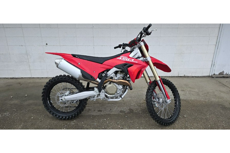 2026 Ducati Desmo450 MX