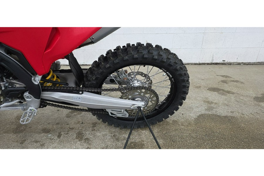 2026 Ducati Desmo450 MX