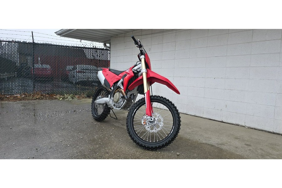 2026 Ducati Desmo450 MX