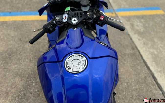2022 Yamaha YZF-R1