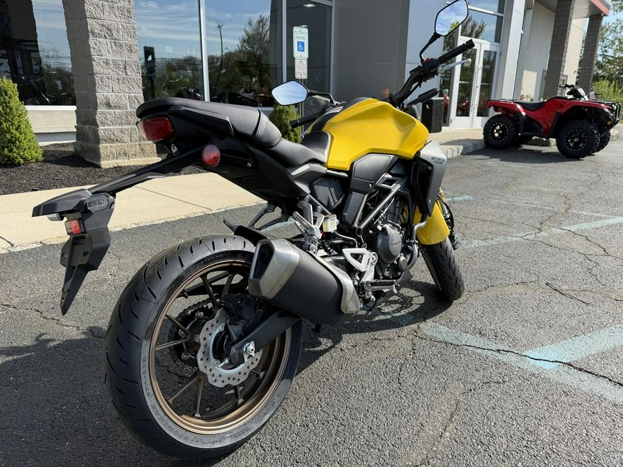 2026 Honda® CB300R