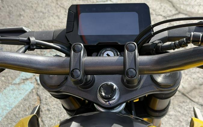 2026 Honda® CB300R