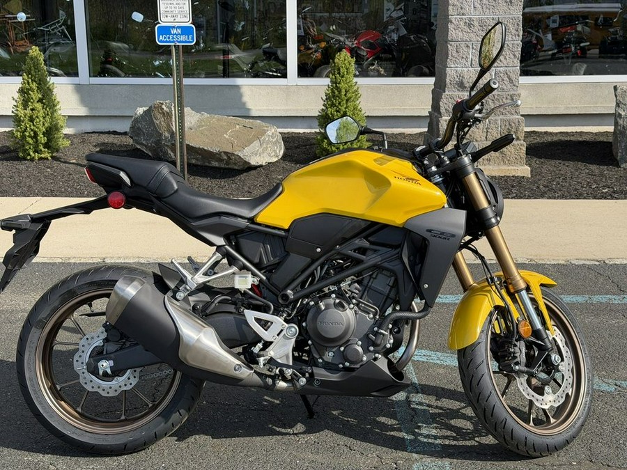 2026 Honda® CB300R
