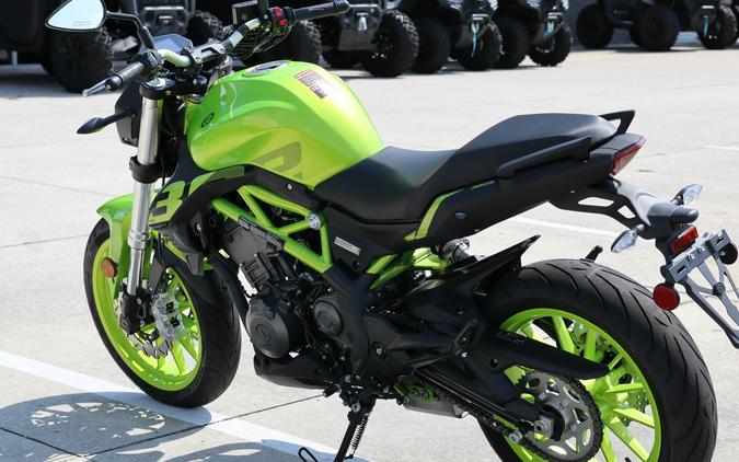 2024 Benelli 302S